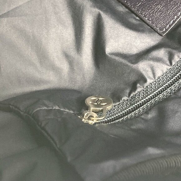 CHANEL White Shoulder Bag - Picture 15 of 16